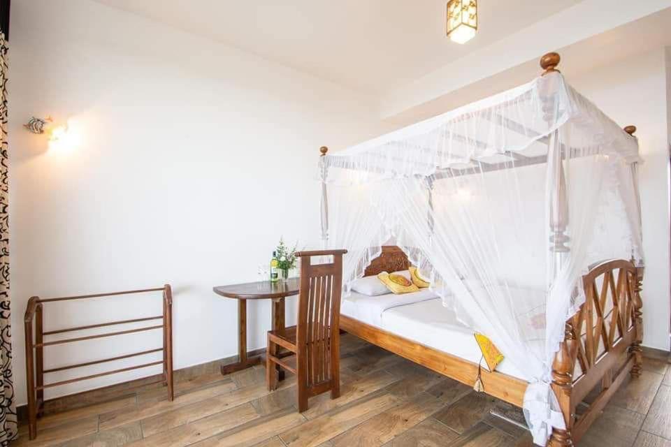 Leisure Mount Villa ฮาปูตาเล ภายนอก รูปภาพ